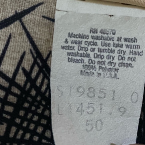 Woman's Blouse- Floral, Lightweight , Vintage - Picture 7 of 10